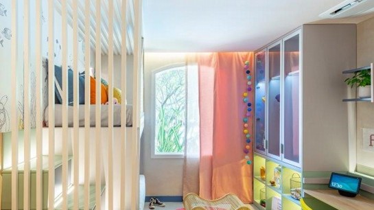 Estimulante e acolhedor, o projeto foi pensado para brincar, relaxar, ler, dormir, explorar, interagir e criar memórias afetivas. Foto: Ubarana Júnior